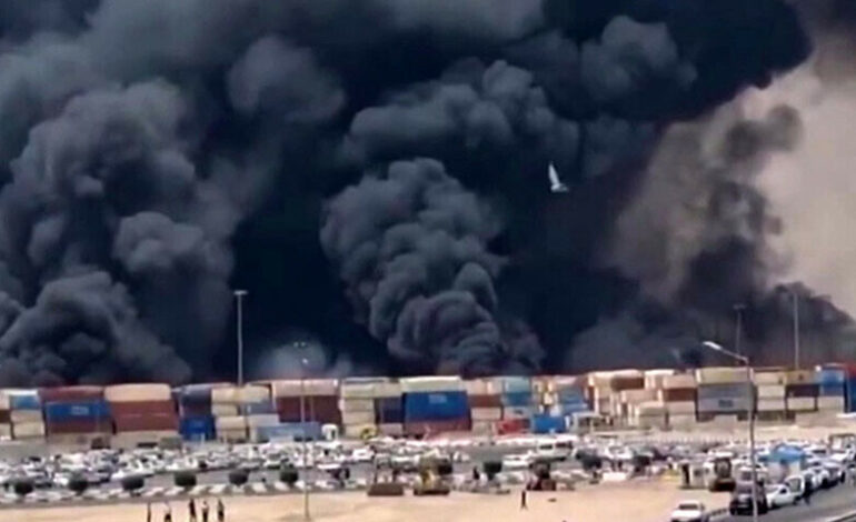 Major Explosion Rocks Iran’s Strategic Shahid Rajaee Port: 4 Dead, 500+ Injured