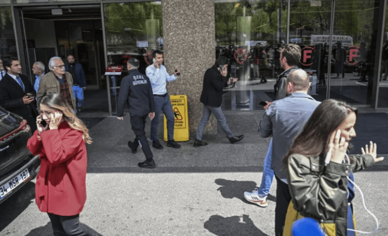 6.2 Magnitude Earthquake Strikes Istanbul; No Major Damage Reported