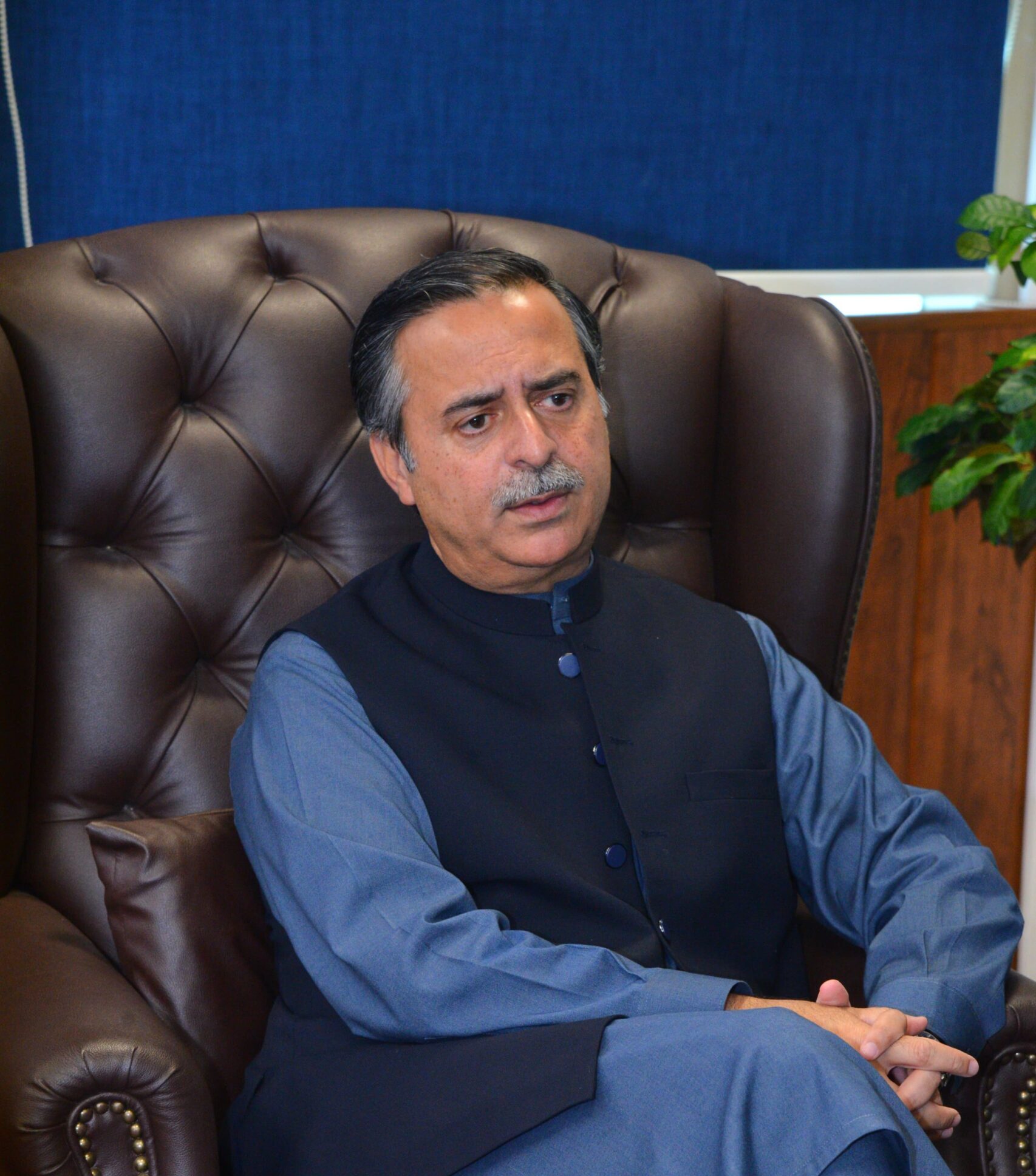 Maritime Minister Junaid Anwar Chaudhry strongly condemns cowardly Indian attack