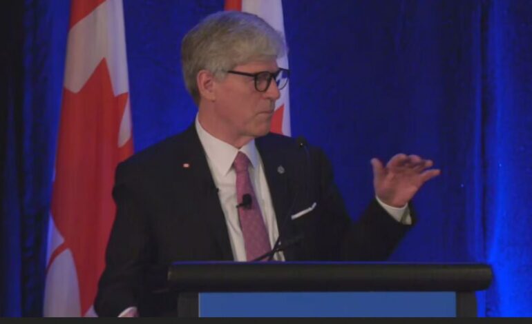 Energy minister Hodgson says Canada needs ‘infrastructure that gets our energy to tidewater’