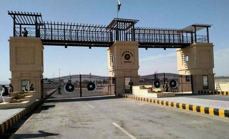 Pakistan Closes Iran Border Crossings in Balochistan Amid Escalating Regional Tensions