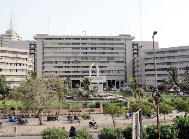 740 Hazardous Buildings Identified Across Sindh Ahead of Monsoon