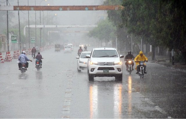 Monsoon Rains Expected in Karachi This Weekend, Urban Flooding Risk in Low-Lying Areas