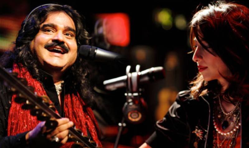 Arif Lohar & Meesha Shafi Mesmerize US Audience with Iconic Jugni Performance
