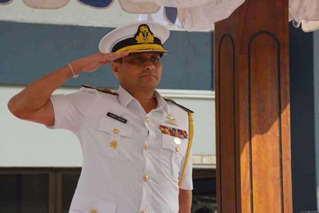 Sri Lanka Arrests Former Navy Chief Nishantha Ulugetenne in 2010 Abduction Case