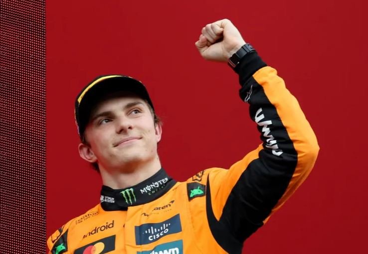 Oscar Piestra outlasts title rival Lando Norris