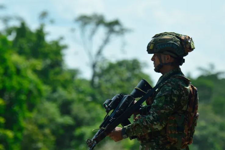 Colombia’s Armed Groups Expand Child Soldier Recruitmen