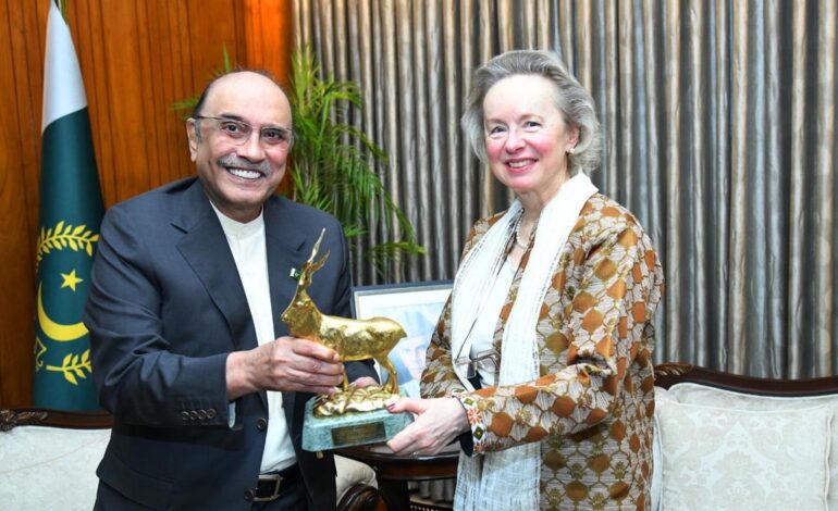 Outgoing Austrian Ambassador Pays Farewell Call on President