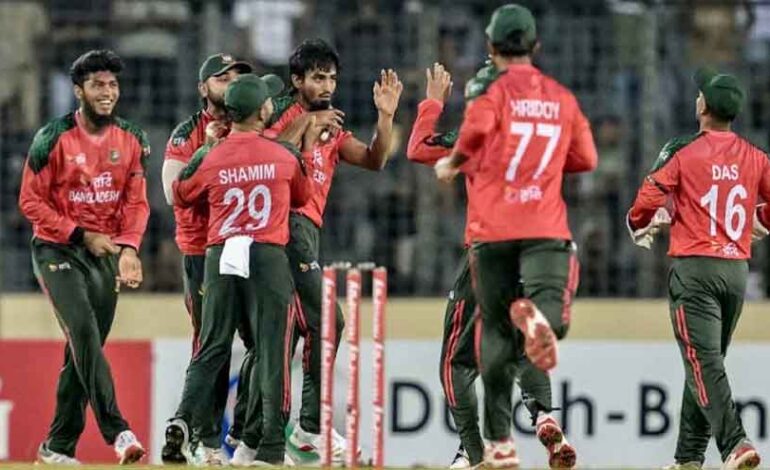 Pakistan lose T20I series to Bangladesh with 8-run defeat in second match