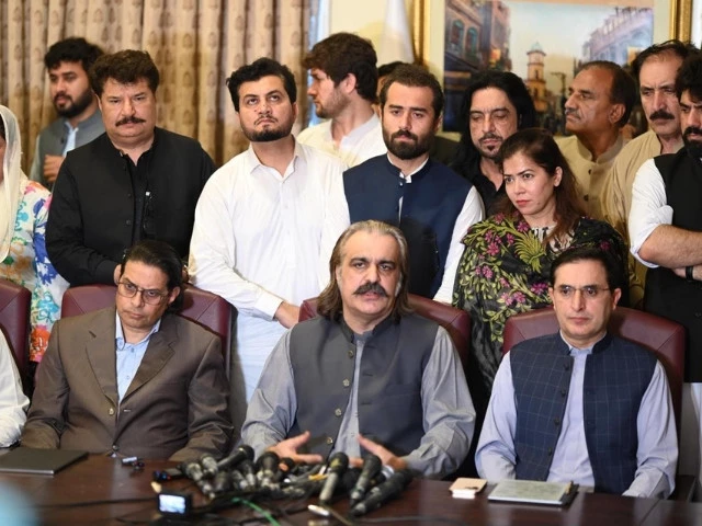 Gandapur Dares State to Constitutionally Topple PTI-Led K-P Government