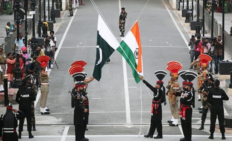 Pakistan, India Exchange Prisoner Lists Under 2008 Agreement