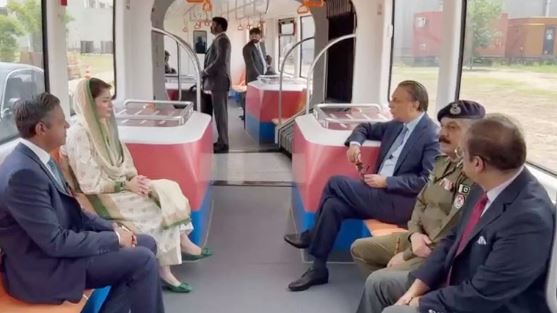 Chief Minister Maryam Nawaz’s trial ride in Pakistan’s first urban electric train