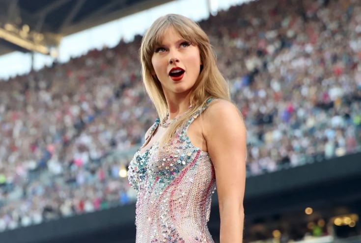 Taylor Swift’s new album released in October