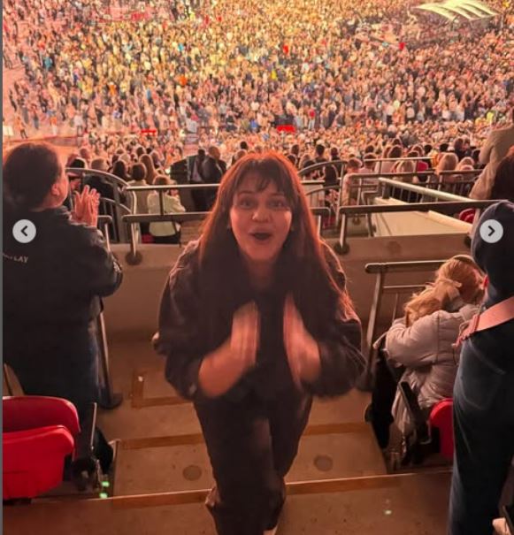 Glimpse into Zara Noor attending Coldplay concert raises eyebrows