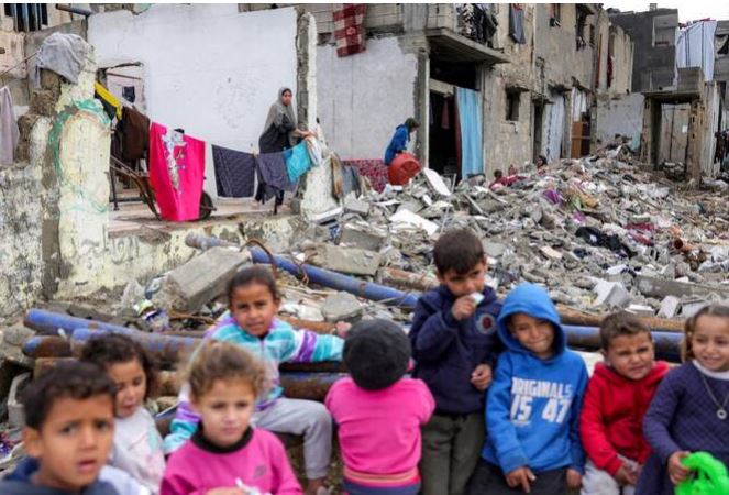 Severely ill Gazan children arrive in UK for treatment