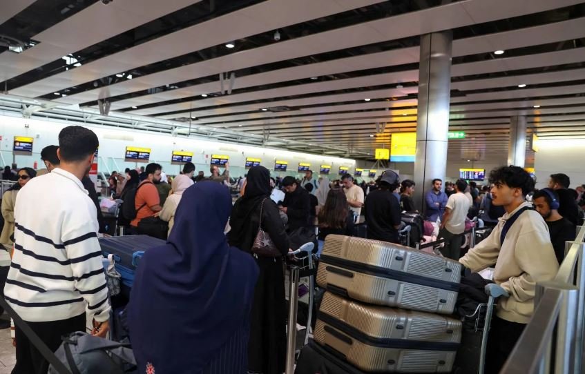 European airports race to fix check-in glitch after cyberattack