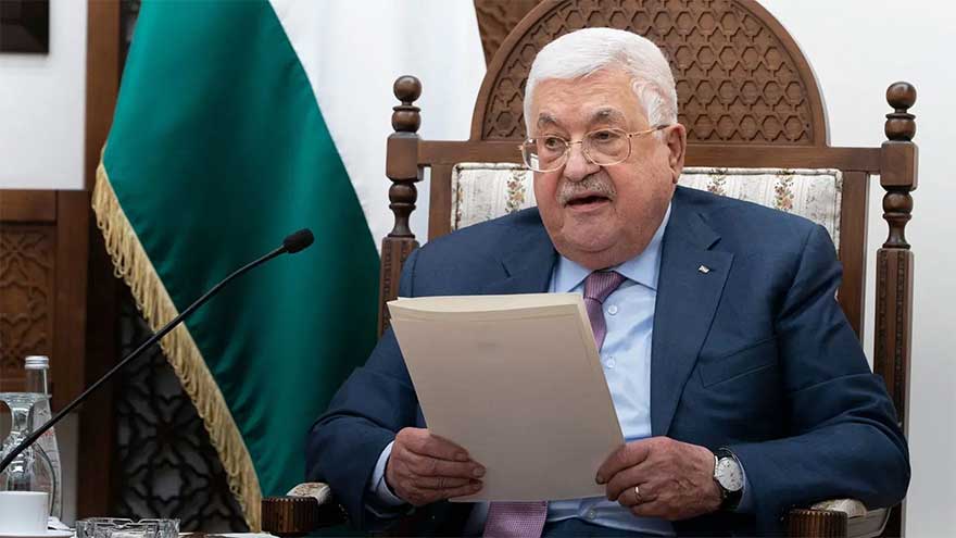 Mahmoud Abbas insists Hamas will have no role in governance, calls for arms surrender