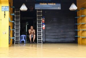 Climate change, poor planning drive Vietnam flooding