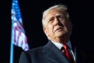 Trump heads to Asia for Xi talks, eyes Kim meeting