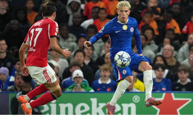Mourinho’s Benfica beaten on Chelsea return in Champions League