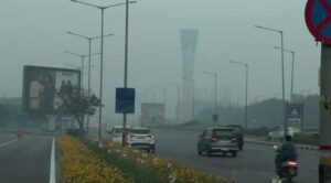Doctors raise alarm over health risks related to Delhi air pollution