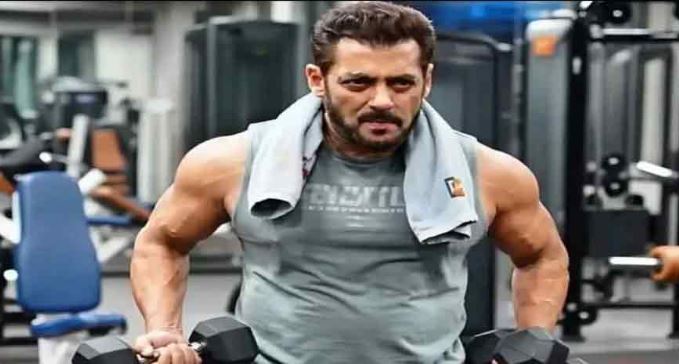 Fans guess Salman khan’s new movie after he shares his latest snap