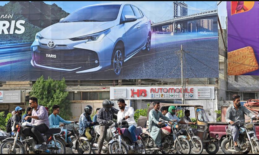 Pakistan braces for used car imports amid IMF reforms, raising fears of forex drain