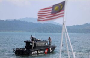 Migrant shipwreck leaves 36 dead as Malaysia ends search