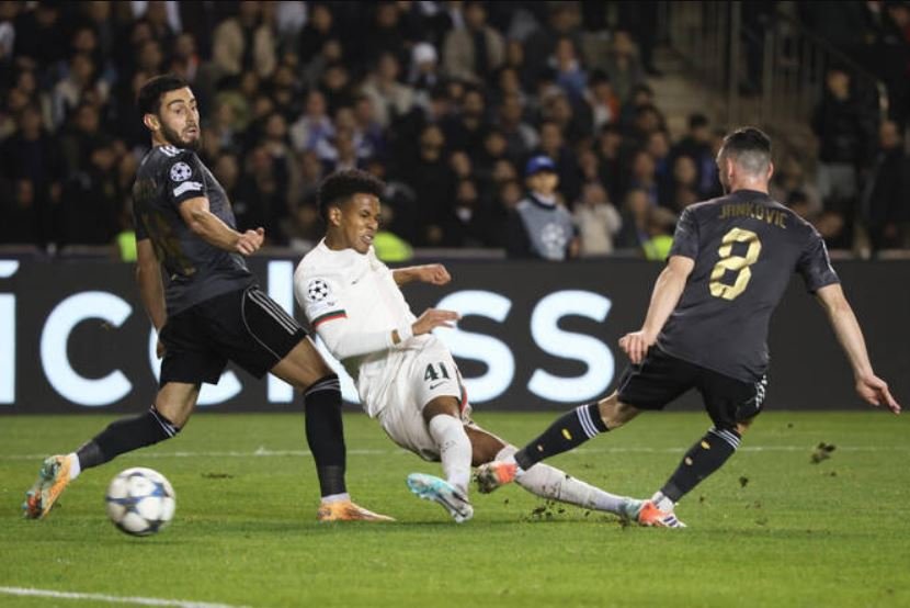 Garnacho equalizer saves Chelsea in Qarabag draw
