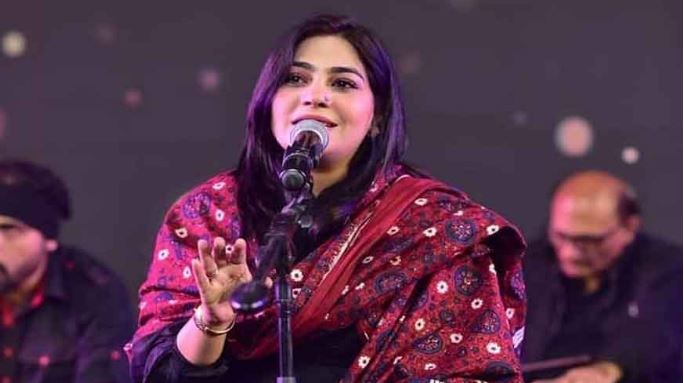 How much does Sanam Marvi charge for a concert?