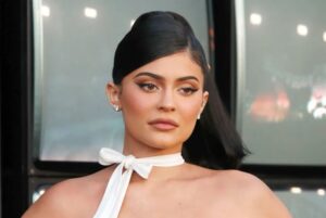 Kylie Jenner jokes ‘sharing is not caring’ in late-night post-party moment
