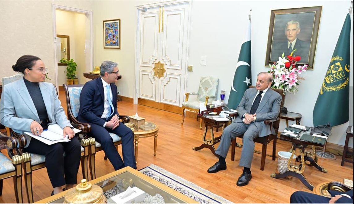 PM Shehbaz Sharif, Canadian High Commissioner Discuss Strengthening Bilateral Ties