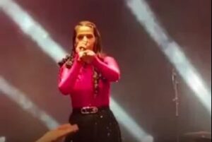 Singer Pranjal Dahiya interrupted by misbehaving fans during live show