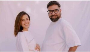 Iqra Aziz, Yasir Hussain welcome baby girl