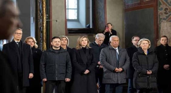 Ukrainian negotiators to meet US team on Thursday, Zelenskiy says