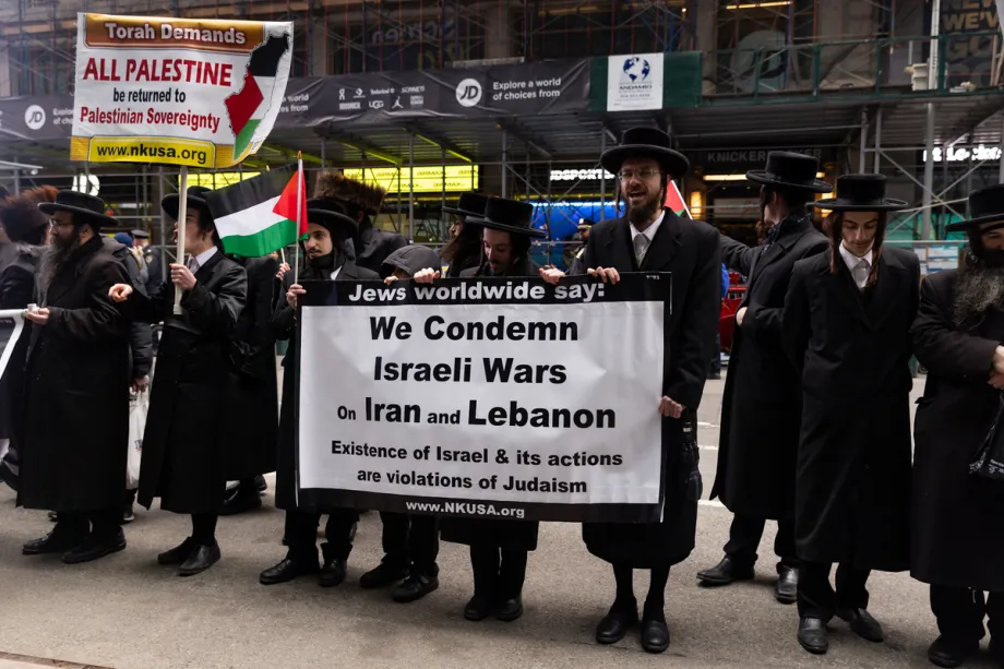 Jewish Currents editor Arielle Angel discusses the growing break between American Jews and Israel, arguing that Zionism has emptied Judaism of meaning.