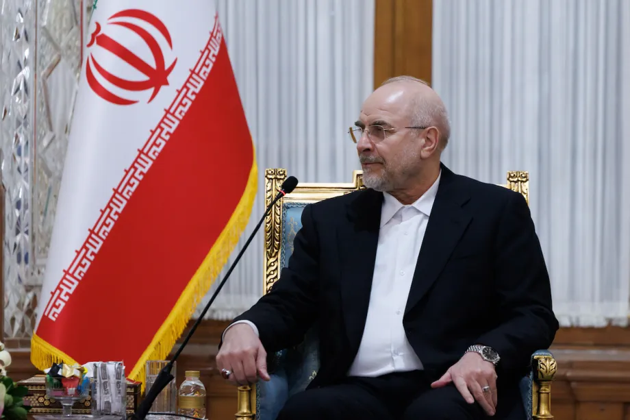 Iranian Parliament Speaker Mohammad Bagher Qalibaf warns of decisive response to any US ground attack, accusing Washington of seeking war goals through diplomacy after military failure.