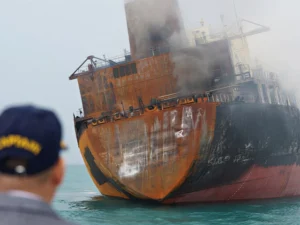 oil tanker