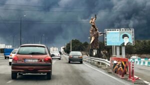 WHO Warns of Toxic “Black Rain” in Iran After Attacks on Oil Facilities, Raising Respiratory Health Concerns