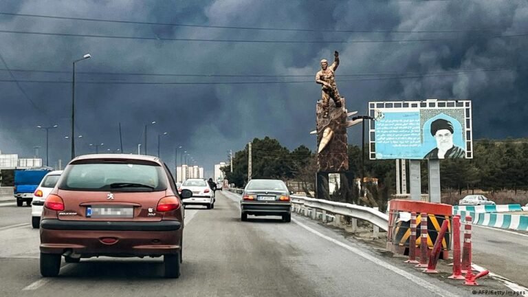 WHO Warns of Toxic “Black Rain” in Iran After Attacks on Oil Facilities, Raising Respiratory Health Concerns