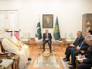 Pakistan Stands Shoulder to Shoulder with Saudi Arabia, PM Shehbaz Assures Saudi FM