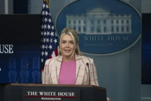 White House Press Secretary Karoline Leavitt warns Iran that President Trump is prepared to 'unleash hell' if Tehran fails to accept military defeat amid ongoing diplomatic efforts.