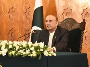 President Asif Ali Zardari meets Prime Minister Shehbaz Sharif and Foreign Minister Ishaq Dar to discuss proactive US-Iran engagement.