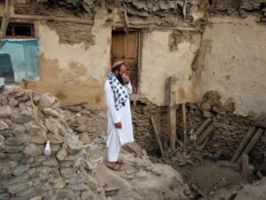 Ancient royal sewer collapses in Peshawar