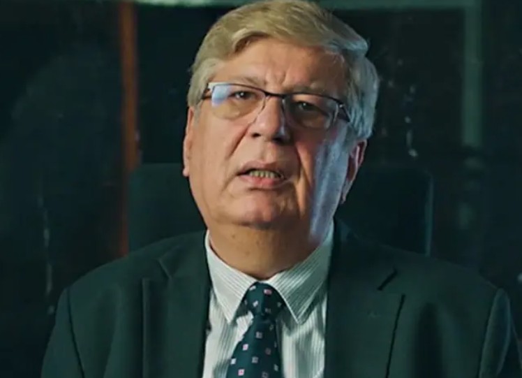 Renowned urologist Dr Asif Malik, pioneer of kidney transplants in Khyber Pakhtunkhwa, who was seriously injured in a gun attack in Peshawar's University Town.
