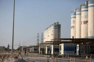 Russia evacuates personnel from Iran's Bushehr nuclear power plant following US-Israeli attacks that killed a security guard