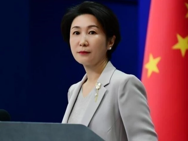 Chinese Foreign Ministry spokesperson addressing media about US-Iran tensions and calls for peace in the Middle East.