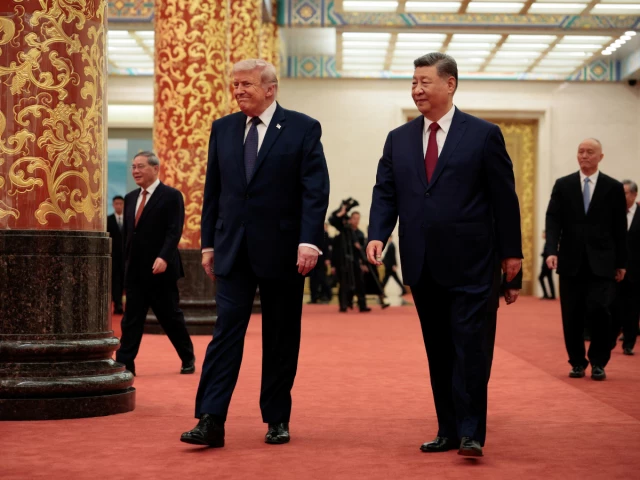 Donald Trump and Xi Jinping agree the Strait of Hormuz must remain open as US-China talks focus on Iran, trade, Taiwan, and global economic stability.