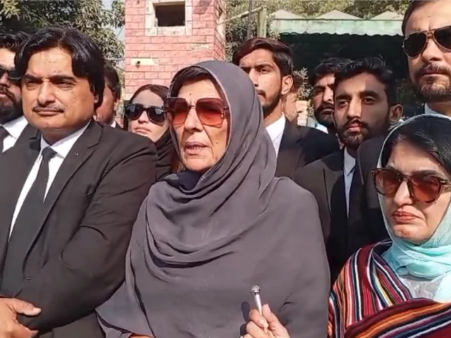 Aleema Khan addressing media regarding reports about Imran Khan's detention and alleged meetings at Adiala Jail.