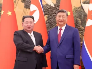 Chinese President Xi Jinping and North Korean leader Kim Jong Un during a high-level summit in Pyongyang.